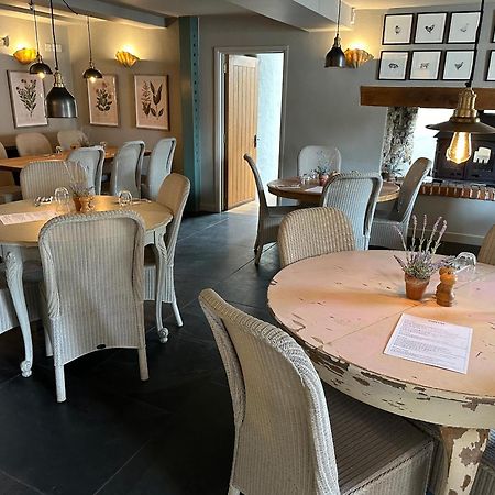 St Tudy Inn Bodmin Bagian luar foto